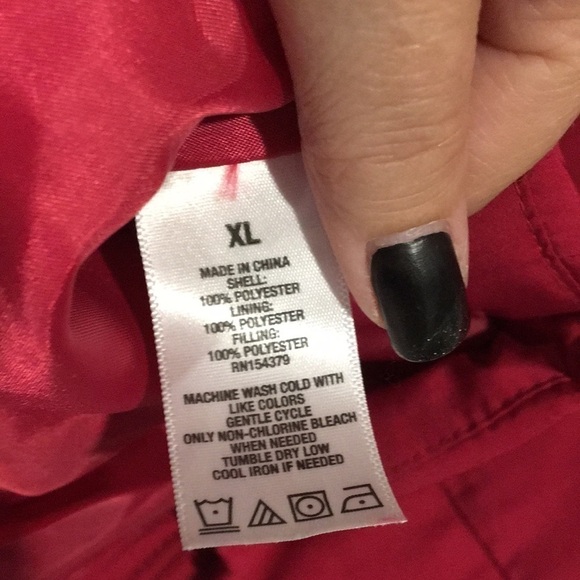 Aeropostale Deep Pink Puffer Vest with full zip and pockets - Picture 6 of 7